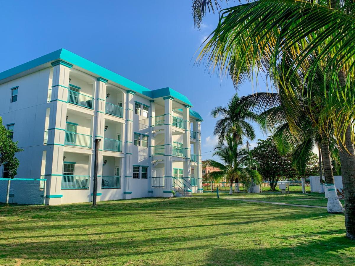 Best Western Grand Baymen Gardens San Pedro  Eksteriør bilde