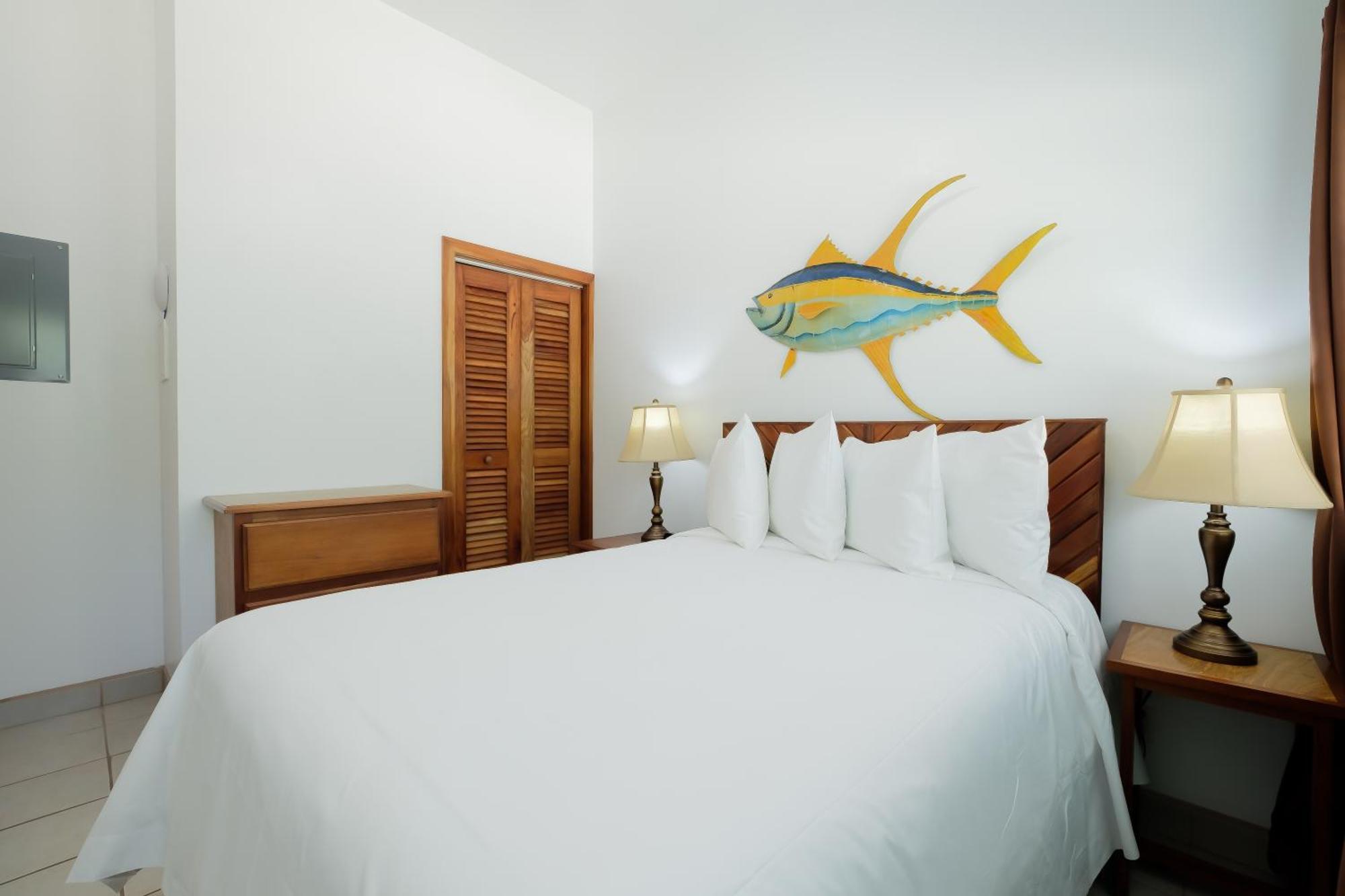 Best Western Grand Baymen Gardens San Pedro  Eksteriør bilde